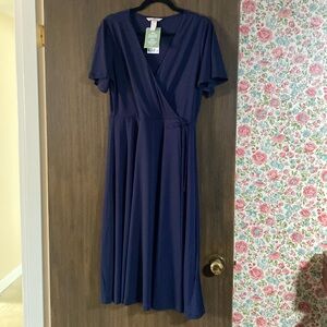 H&M Navy NEW with tags NWT short sleeve midi dress size medium